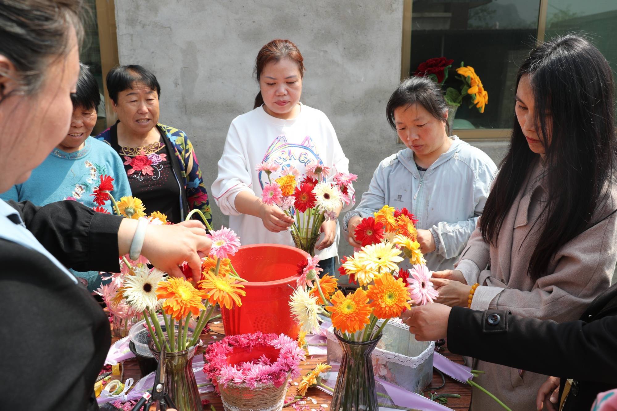 赢博体育官网入口：河北顺平：家政培训助力妇女就业(图4)